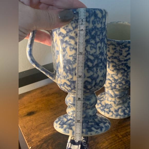 Set Of Vintage Bel-Terr China BTC USA Blue Spongeware Pottery Footed Coffee Mugs - Picture 5 of 6